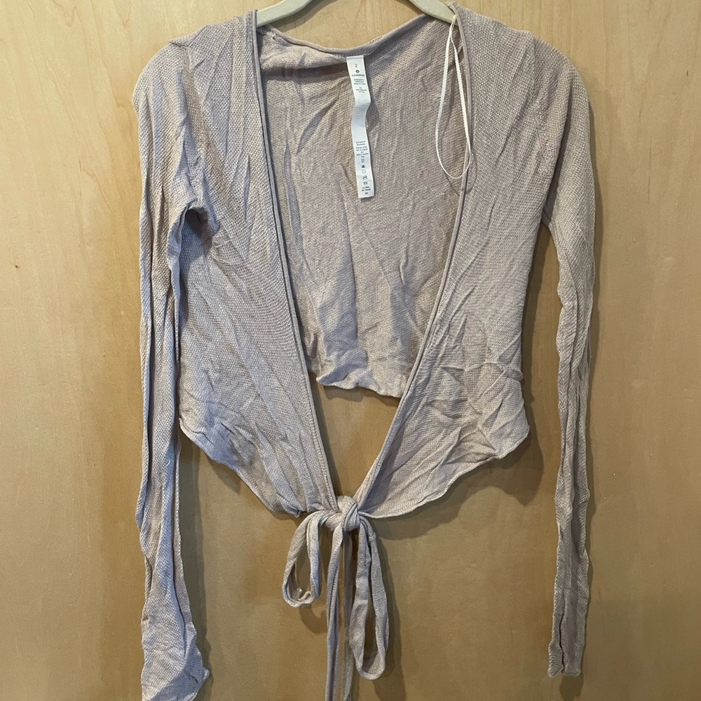 Lululemon crop wrap-around top